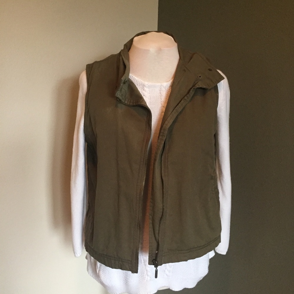 Warm Vest with Wool Lining. Max & Co. NWOT